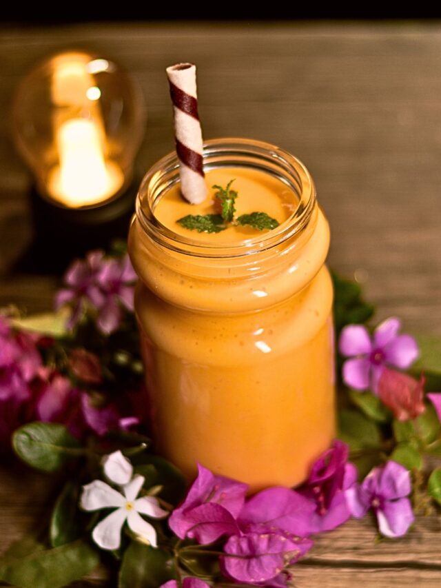 8 Mango Smoothie Recipe To Keep You Cool All Summer Season (8)